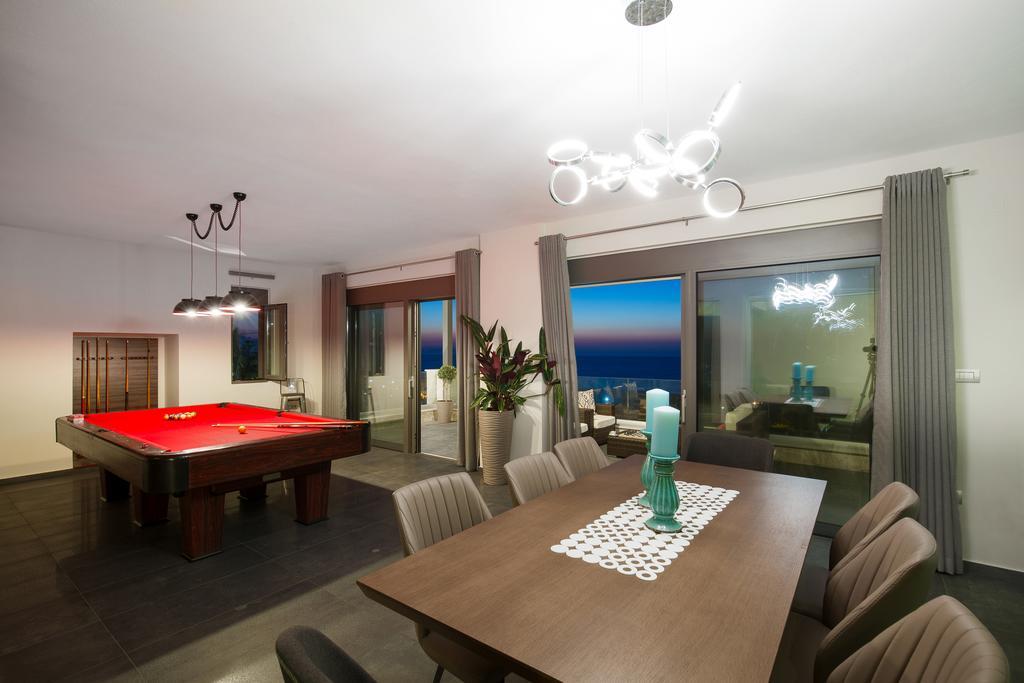 Velvet Breeze Superior Villa Stavromenos  Ngoại thất bức ảnh